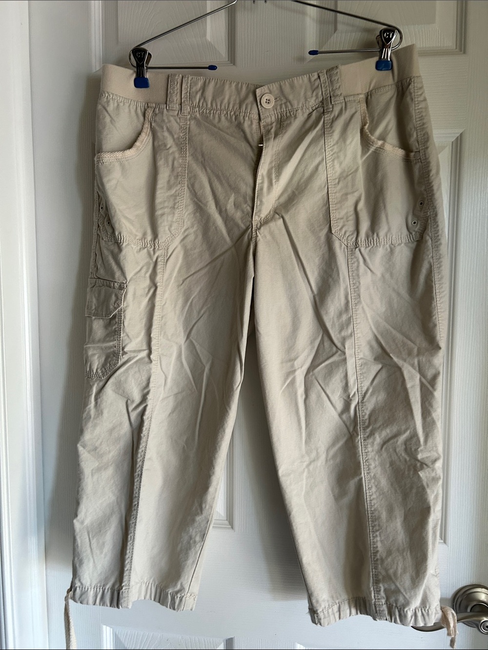 Women’s Gloria Vanderbilt Capri Pants - Relaxed Fit